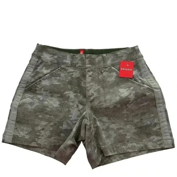 Spanx Stretch Twill Short - Picture 2 of 8